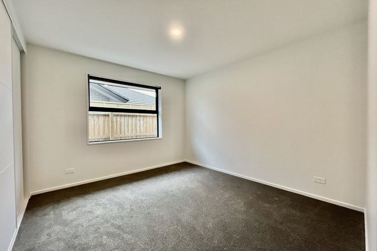 Photo of property in 16 Glovers Road, Halswell, Christchurch, 8025