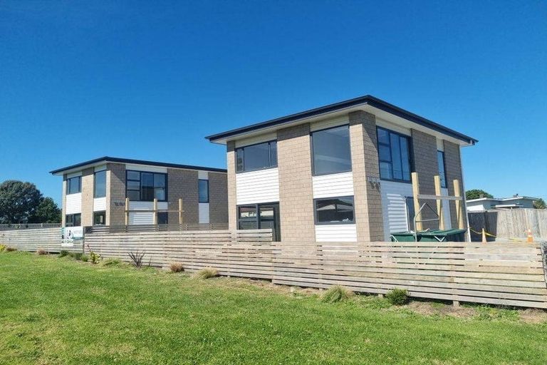 Photo of property in 40a Egmont Street, Castlecliff, Whanganui, 4501
