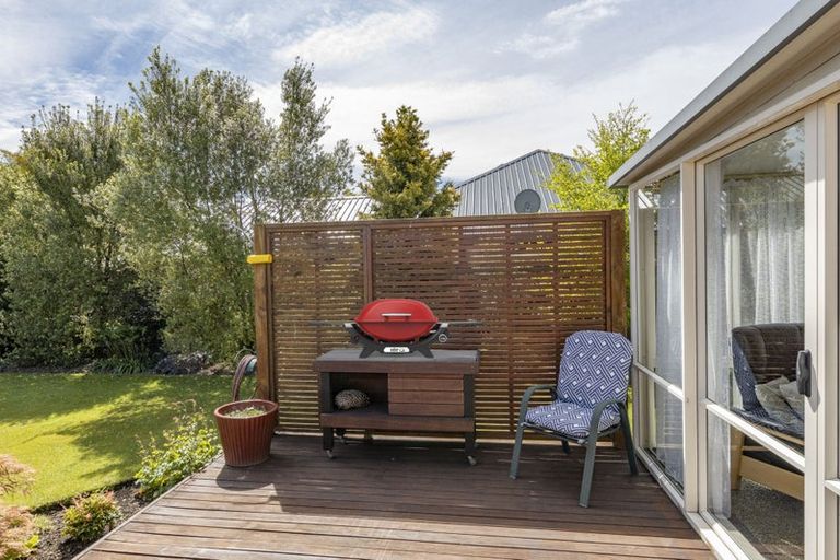 Photo of property in 16 Chamberlain Lane, Rangiora, 7400