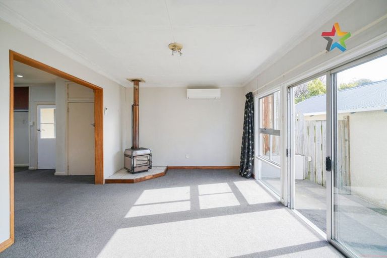 Photo of property in 66 Harvey Street, Grasmere, Invercargill, 9810