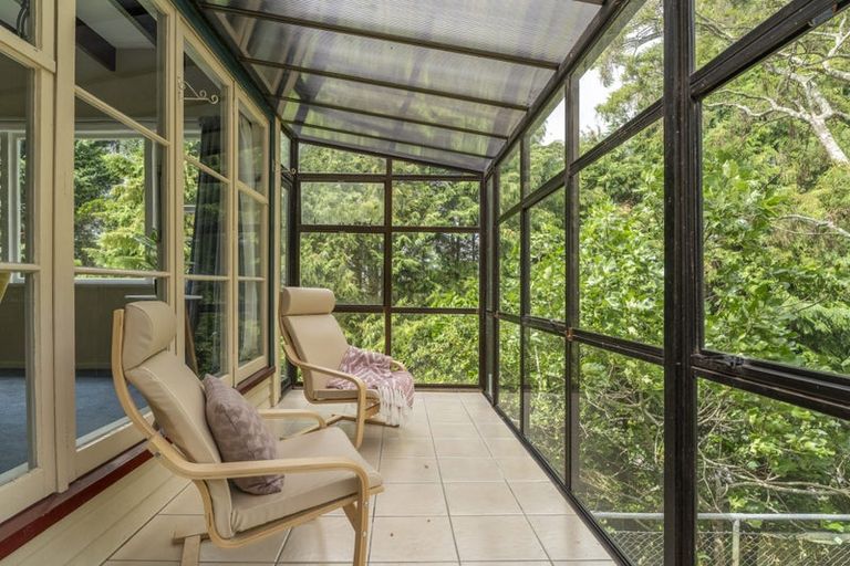 Photo of property in 3 Woodstock Terrace, Tawa, Wellington, 5028