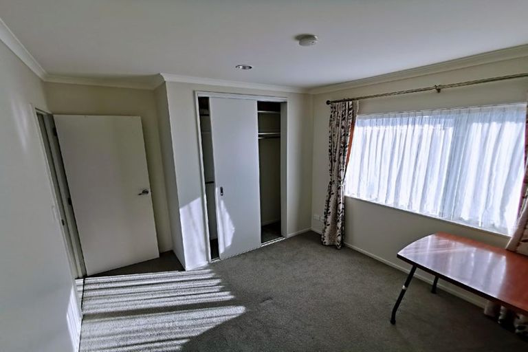 Photo of property in 12 Creda Road, Wattle Downs, Auckland, 2103