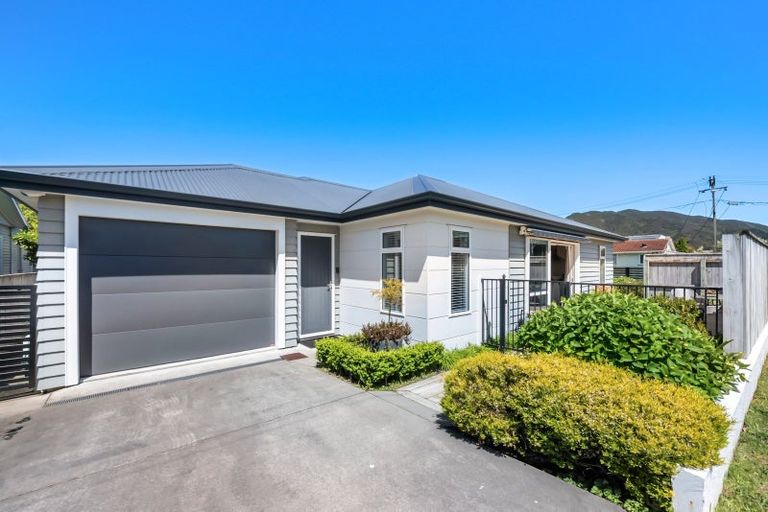 Photo of property in 336 Waiwhetu Road, Fairfield, Lower Hutt, 5011