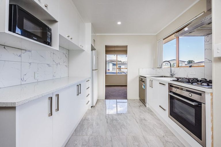 Photo of property in 14 Charntay Avenue, Clover Park, Auckland, 2019