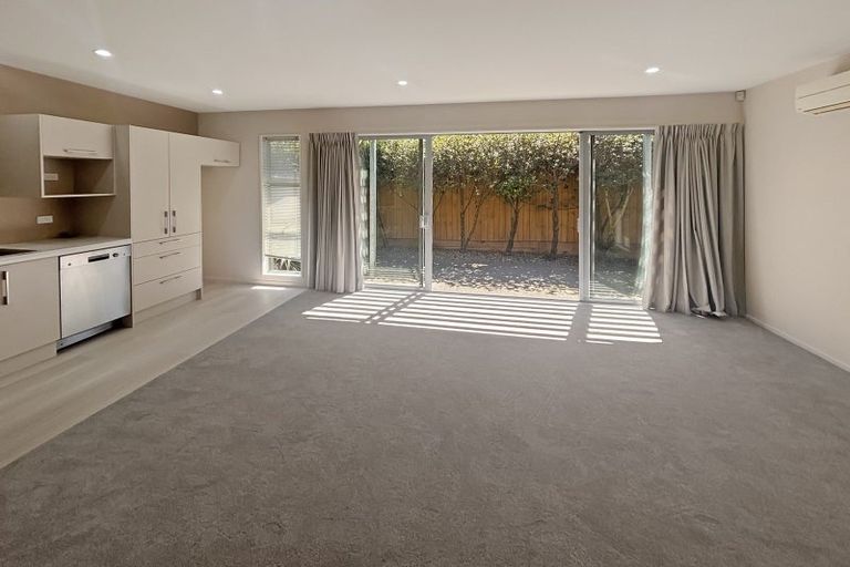 Photo of property in 11c Clarence Street South, Addington, Christchurch, 8024