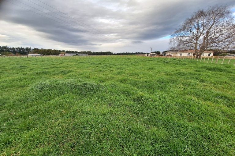 Photo of property in 61 Laws Road, Dannevirke, 4972