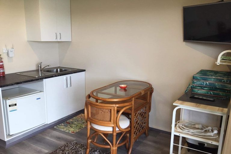 Photo of property in 10 Falls View Road, Haruru, 0204