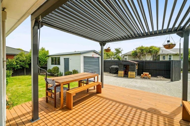 Photo of property in 2 Rustic Lane, Spreydon, Christchurch, 8024