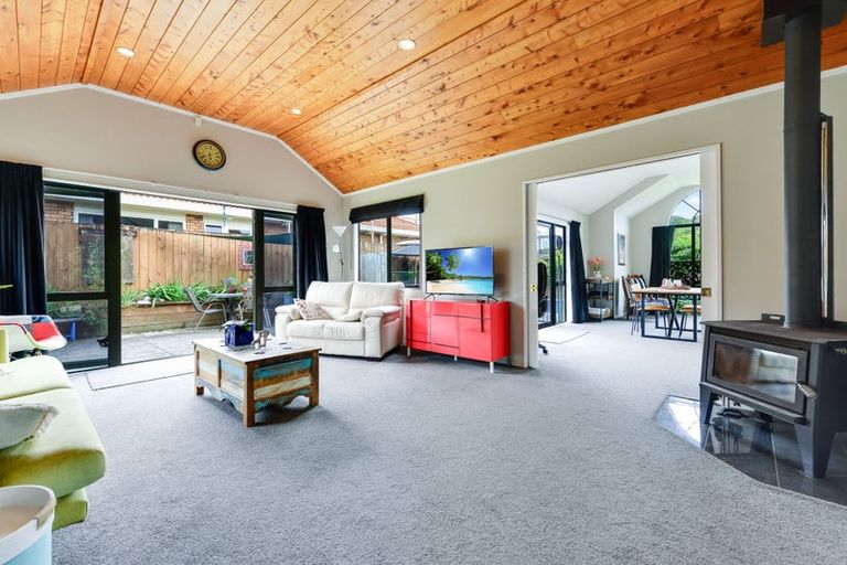 Photo of property in 57 Ayrshire Drive, Grandview Heights, Hamilton, 3200