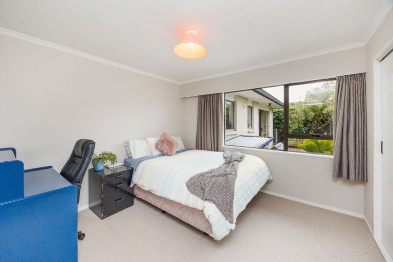 Photo of property in 31 Pencarrow Street, Highbury, Palmerston North, 4412