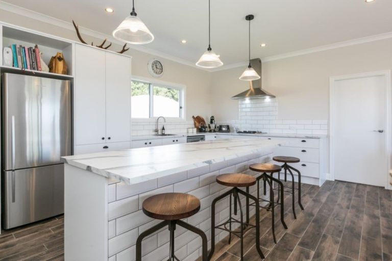 Photo of property in 203 Kereru Road, Maraekakaho, 4171