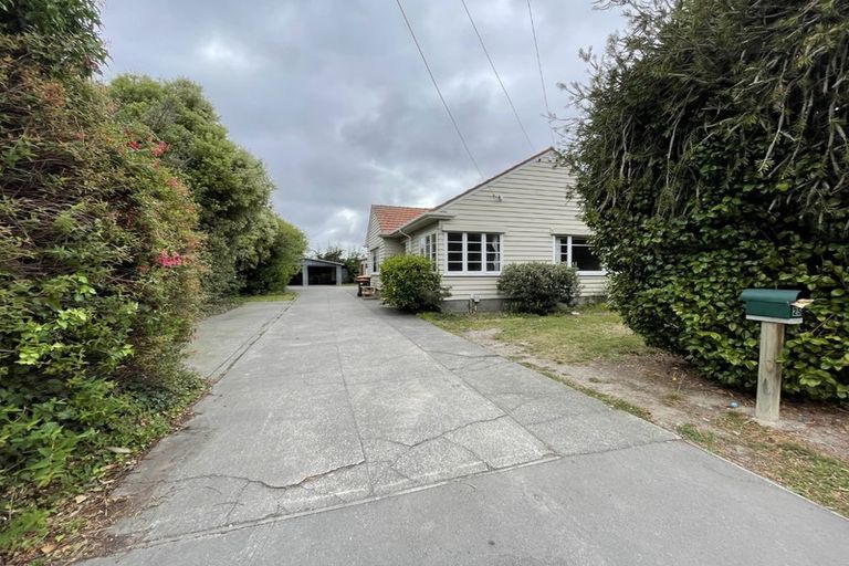 Photo of property in 25 Middleton Road, Upper Riccarton, Christchurch, 8041