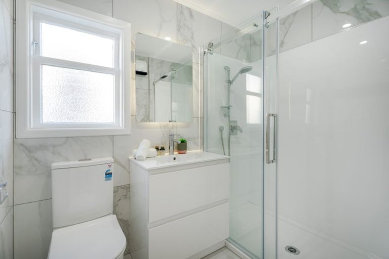 Photo of property in 1/954 High Street, Avalon, Lower Hutt, 5011