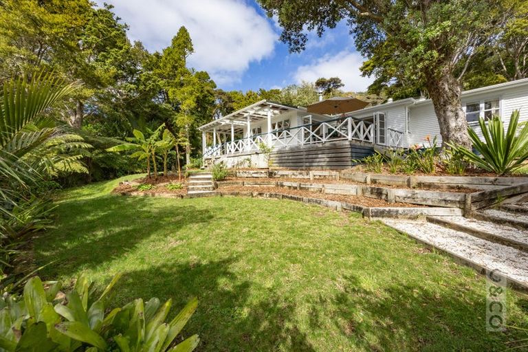 Photo of property in 244 School Road, Waimauku, 0881