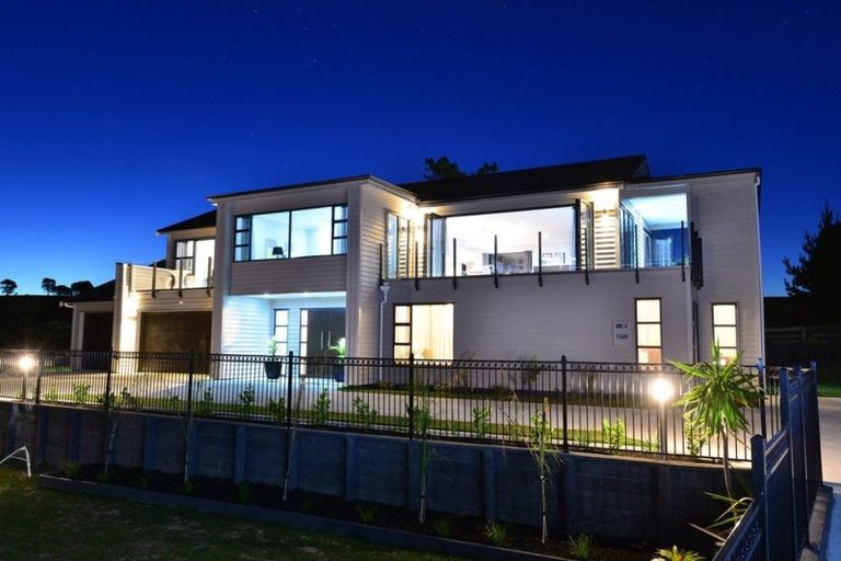 Photo of property in 76 Island View Drive, Gulf Harbour, Whangaparaoa, 0930