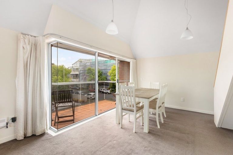 Photo of property in 21 Cambridge Terrace, Christchurch Central, Christchurch, 8013