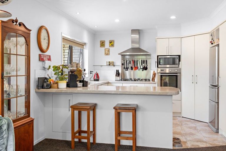 Photo of property in 11a Humphries Street, Greytown, 5712