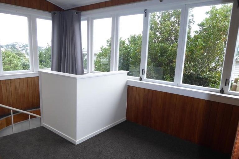 Photo of property in 156 Totara Road, Miramar, Wellington, 6022