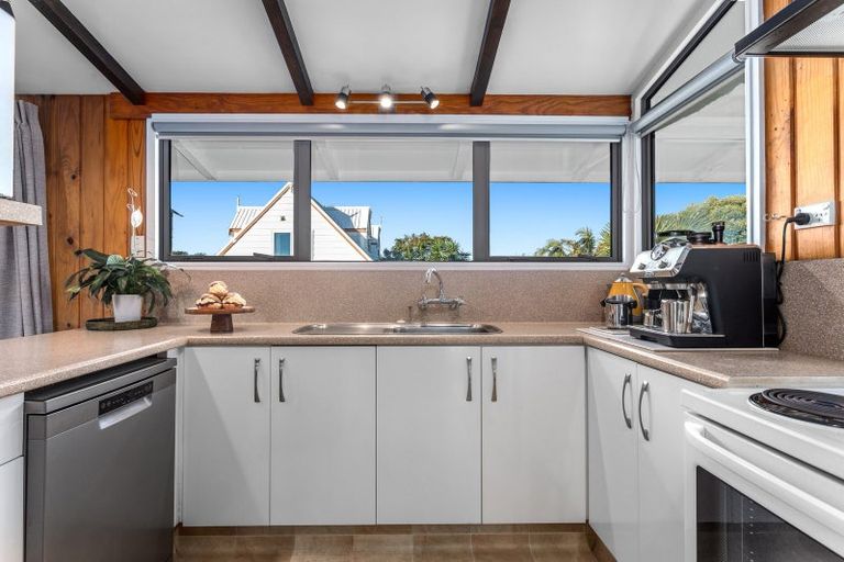 Photo of property in 187 Harbour Road, Ohope, 3121