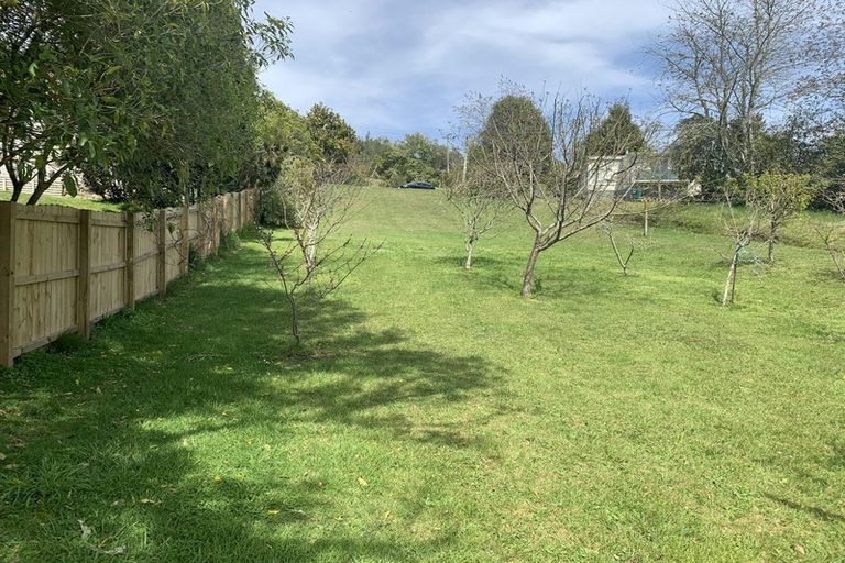 Photo of property in 37 Oxford Road, Lake Rotoma, Rotorua, 3074