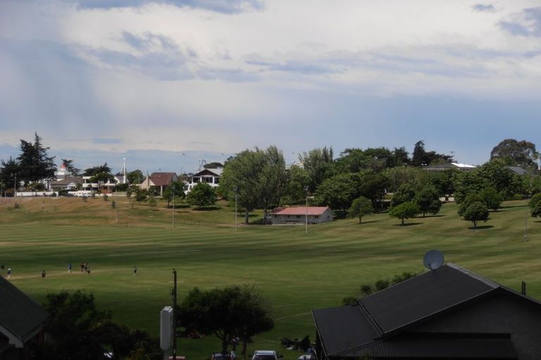 Photo of property in 124 Evans Street, Waimataitai, Timaru, 7910