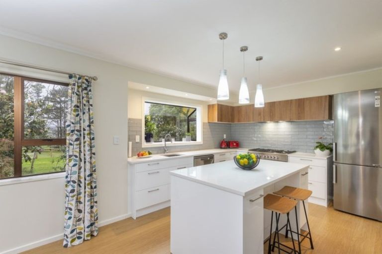 Photo of property in 66 Waiteitei Road, Wellsford, 0974