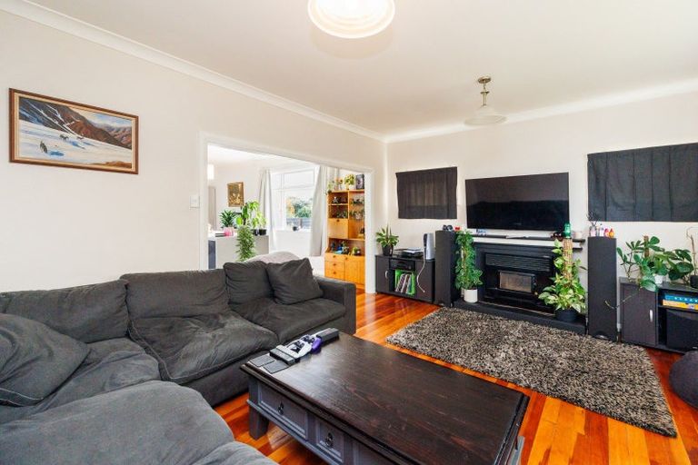 Photo of property in 60 Seddon Street, Takaro, Palmerston North, 4412