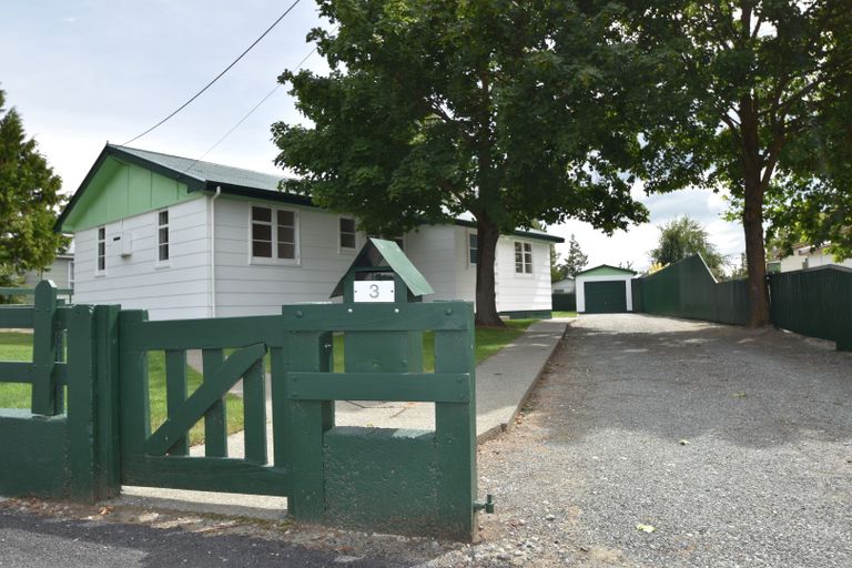 Photo of property in 3 Mount Cook Street, Twizel, 7901