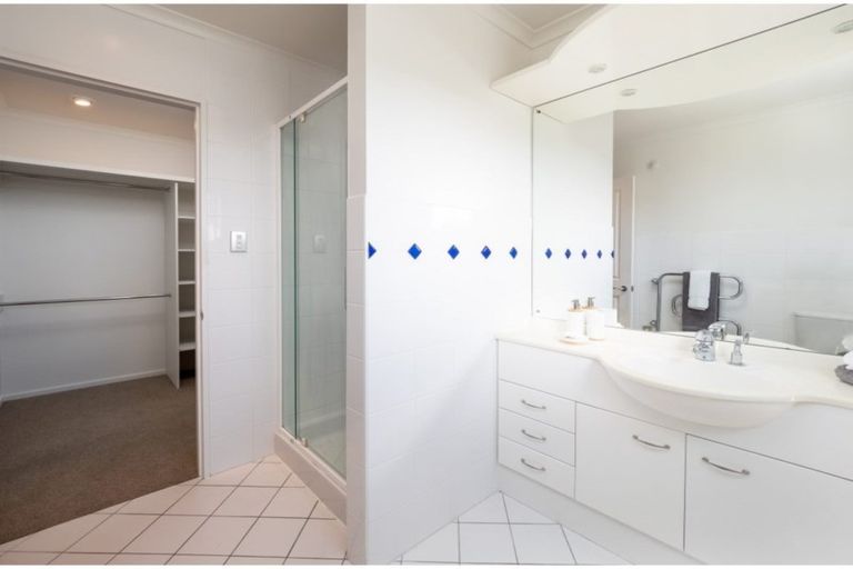 Photo of property in 25 Major Aitken Drive, Huntsbury, Christchurch, 8022