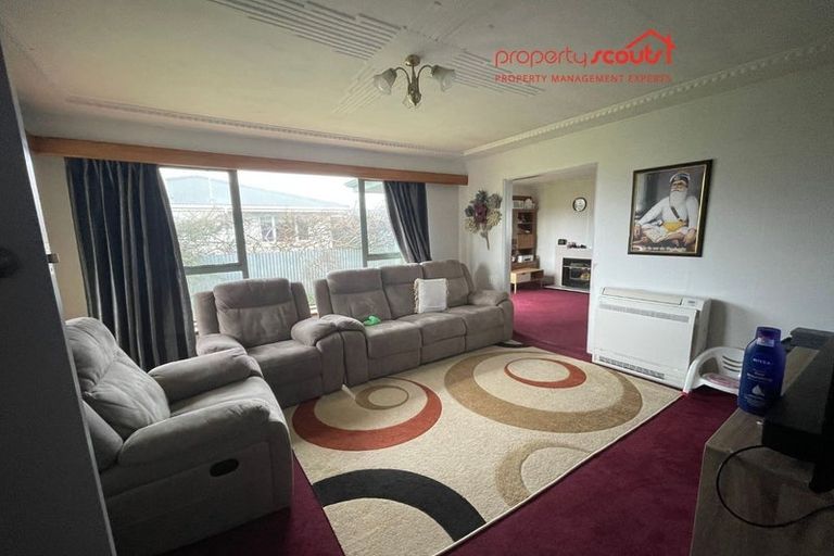 Photo of property in 39 Holloway Street, Waikiwi, Invercargill, 9810