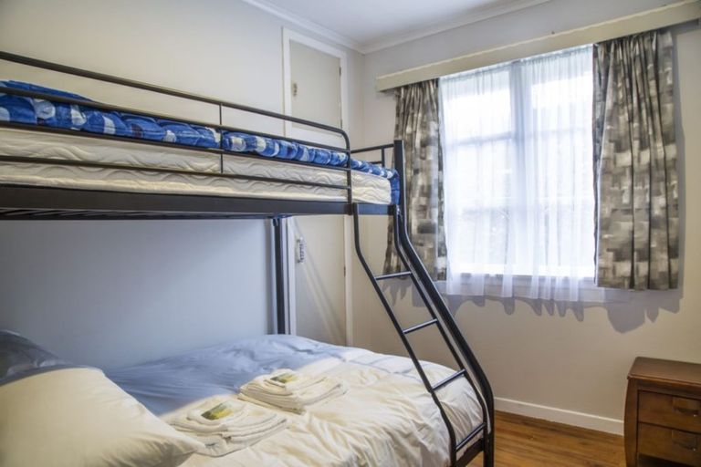 Photo of property in 3/4 Sydney Street, Hauraki, Auckland, 0622