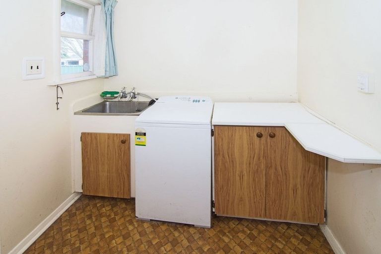 Photo of property in 248 High Street North, Carterton, 5713