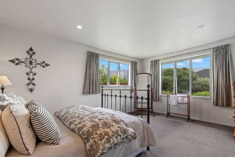 Photo of property in 44 Missy Crescent, Mount Pisa, Cromwell, 9383