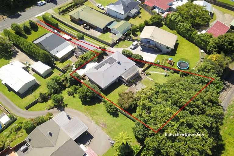 Photo of property in 44 Lee Street, Te Puke, 3119