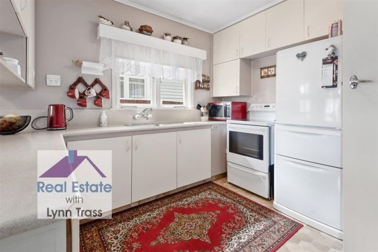 Photo of property in 37 Churchill Street, Kensington, Whangarei, 0112