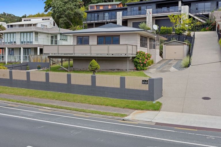 Photo of property in 42 Pohutukawa Avenue, Ohope, 3121