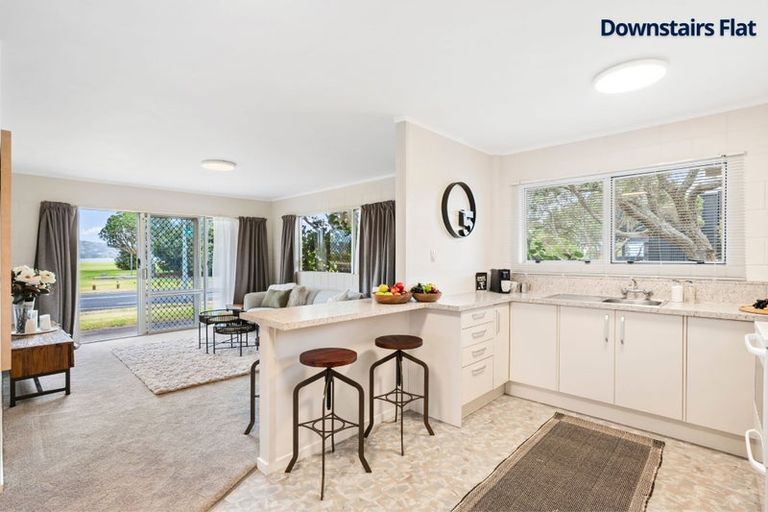 Photo of property in 91a Kiwi Esplanade, Mangere Bridge, Auckland, 2022