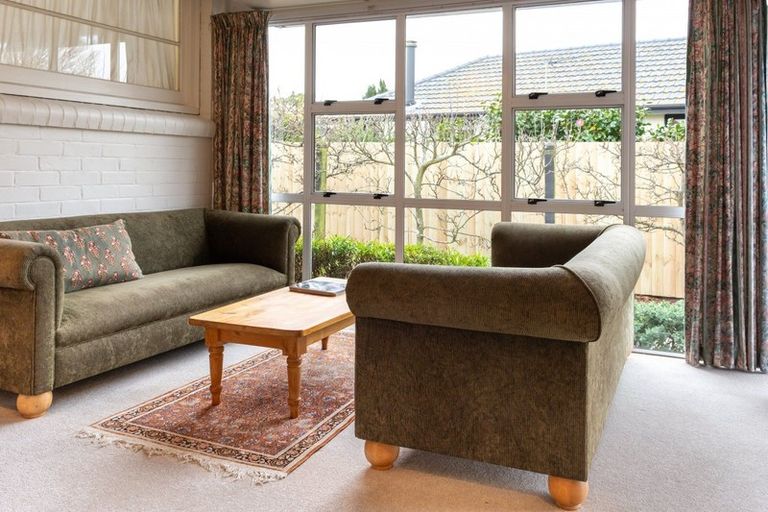 Photo of property in 35 Stanbury Avenue, Somerfield, Christchurch, 8024