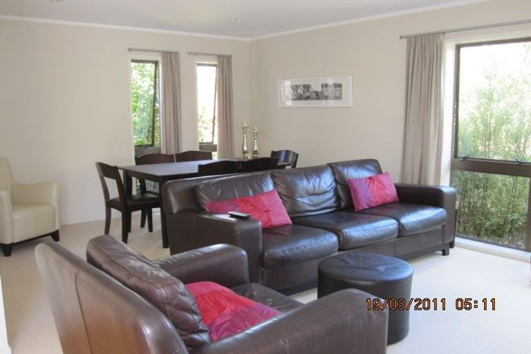 Photo of property in 8 Worley Place, St Johns, Auckland, 1072
