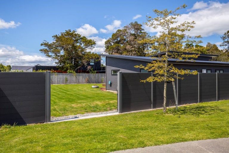 Photo of property in 40 Marine Corps Drive, Solway, Masterton, 5810