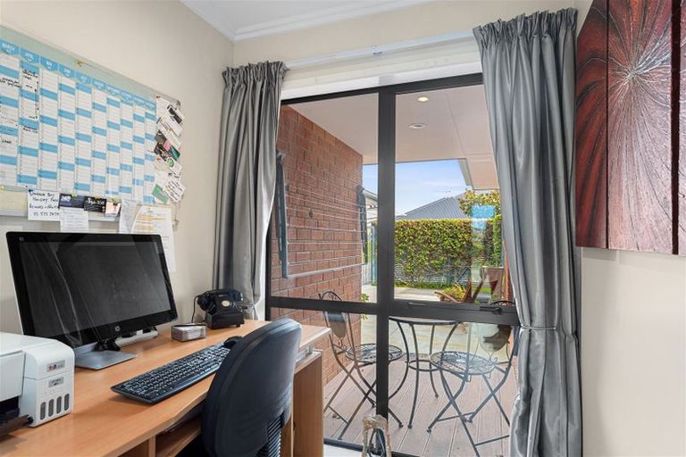 Photo of property in 43 Pegasus Main Street, Pegasus, 7612