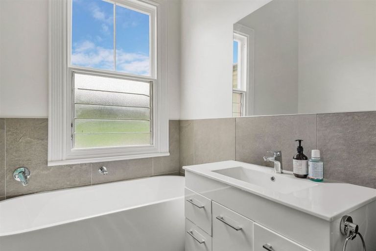 Photo of property in 336 Ireland Road, Waitoki, Kaukapakapa, 0871