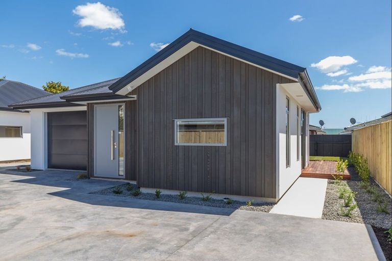 Photo of property in 19a Trafalgar Street, Waiwhetu, Lower Hutt, 5010