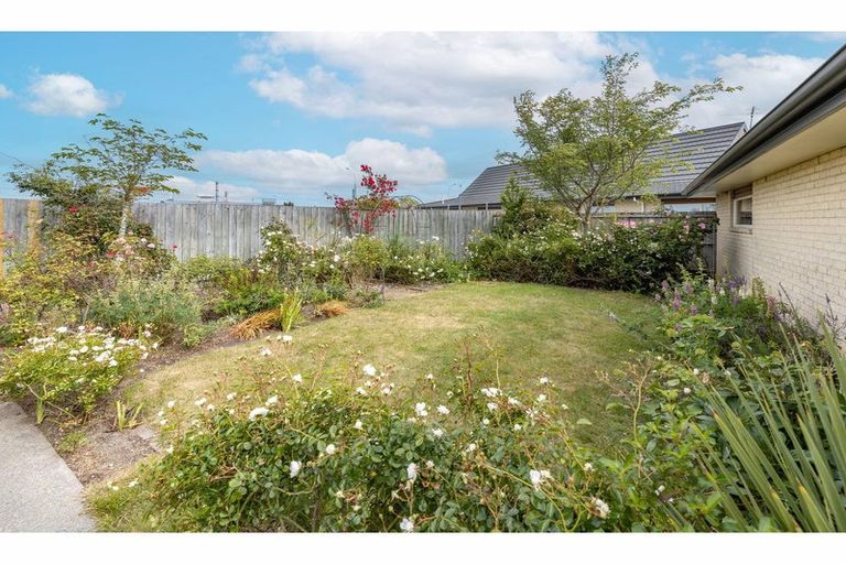 Photo of property in Rivertown Villas, 150 Williams Street, Kaiapoi, 7630