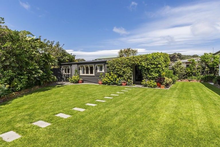 Photo of property in 66 Ludlam Street, Seatoun, Wellington, 6022