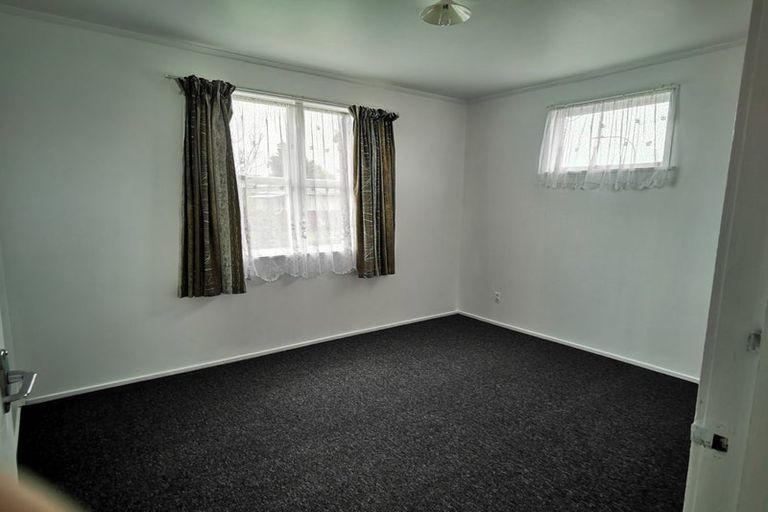 Photo of property in 4 Marybeth Place, Rosehill, Papakura, 2113