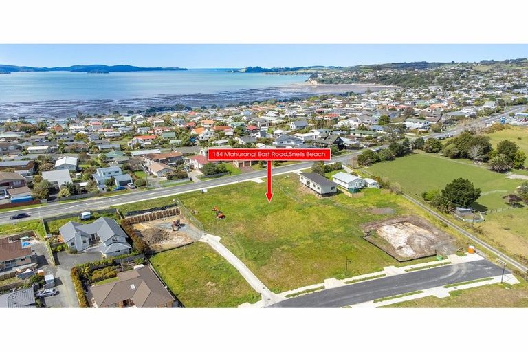 Photo of property in 184 Mahurangi East Road, Snells Beach, 0920