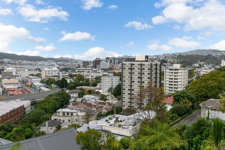 Photo of property in 3/20 Grosvenor Terrace, Wadestown, Wellington, 6012