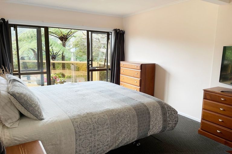 Photo of property in 17 Haunui Road, Pukerua Bay, 5026