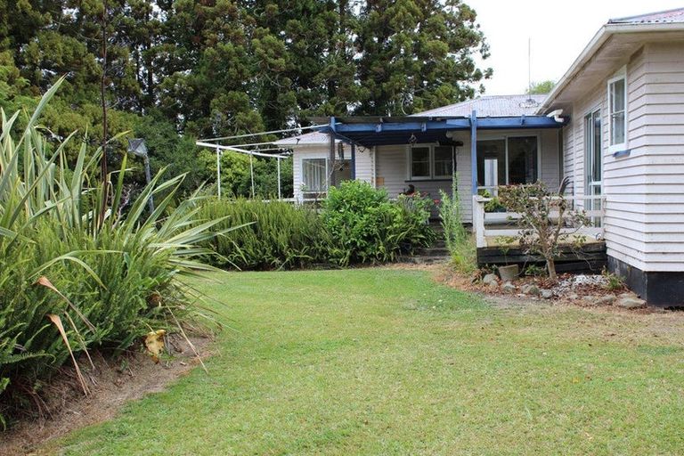 Photo of property in 1453 Tangowahine Valley Road, Tangowahine, Dargaville, 0372